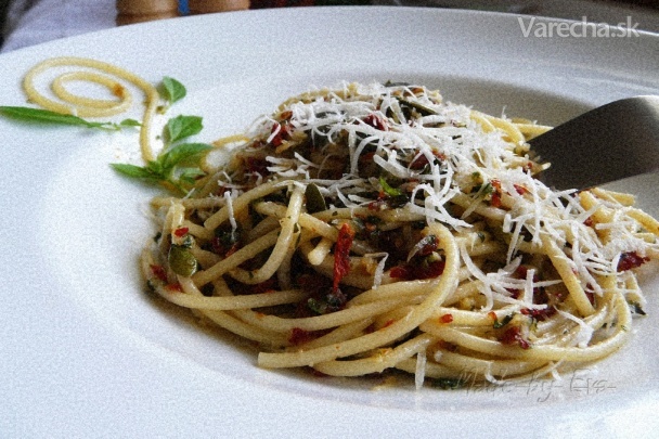 Špagety s pestom zo sušených paradajok (fotorecept)
