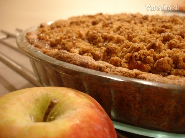 Jablkovo-škoricový koláč s posýpkou (Apple Cinnamon Crumb Pie)