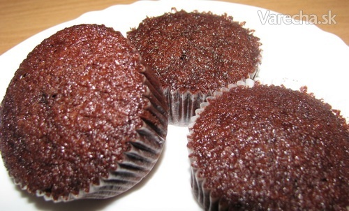 Celozrnné čokoládové muffiny (fotorecept)