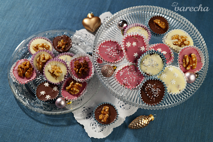 Trojfarebné šuhajdy plné čokolády a orechov (videorecept)