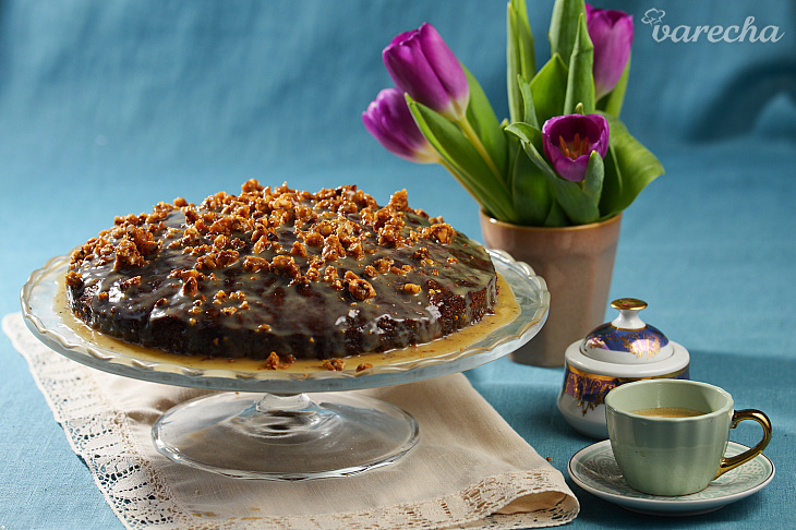 Trasený kávový koláč z jednej misy. Šikovný recept na každý deň (videorecept)