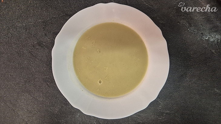 Krémová polievka z medvedieho cesnaku