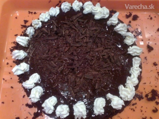 Jednoduchá mega čokoládová torta (fotorecept)