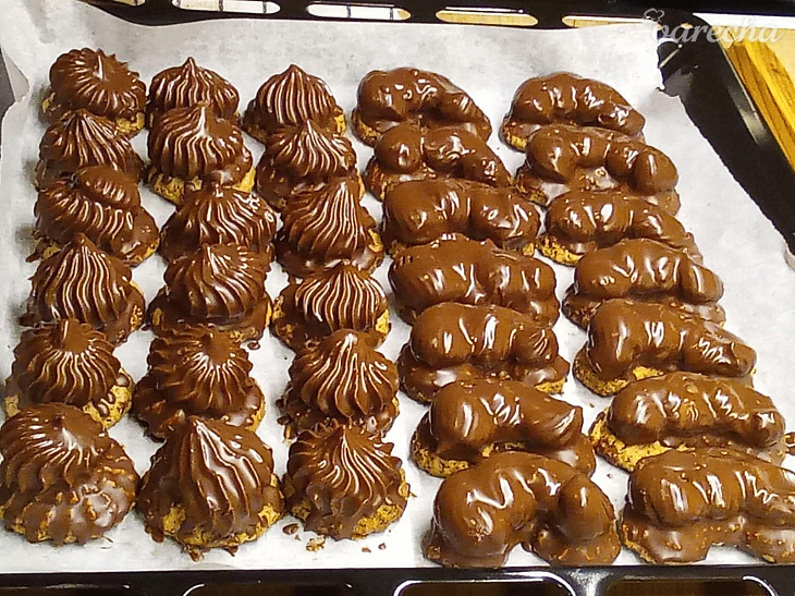 Parížske rožky a pusinky