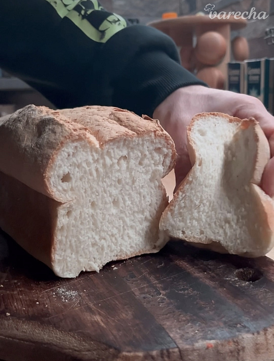 Bezlepkový sendvičový chlieb 