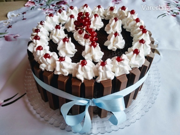 Ríbezľová torta k narodeninám (fotorecept)