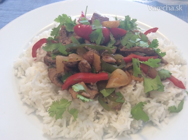 Thajský stir-fry s teľacím mäsom a paprikami (fotorecept)