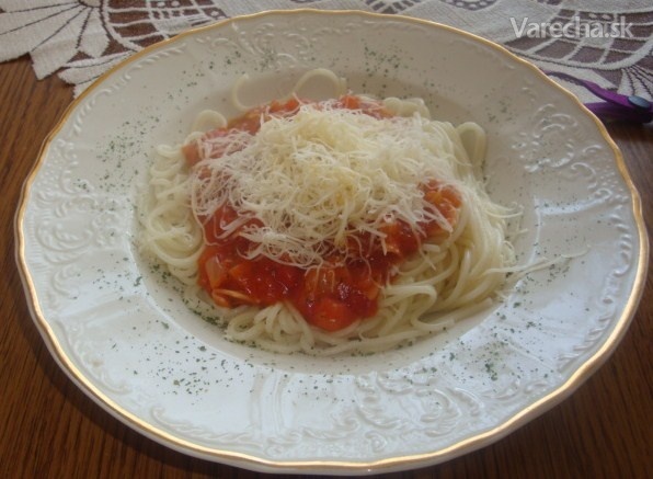 Špagety ala čo špajza dala (rajčinkové)