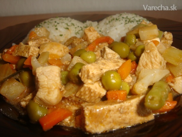 Tofu s kuracím a so zeleninou