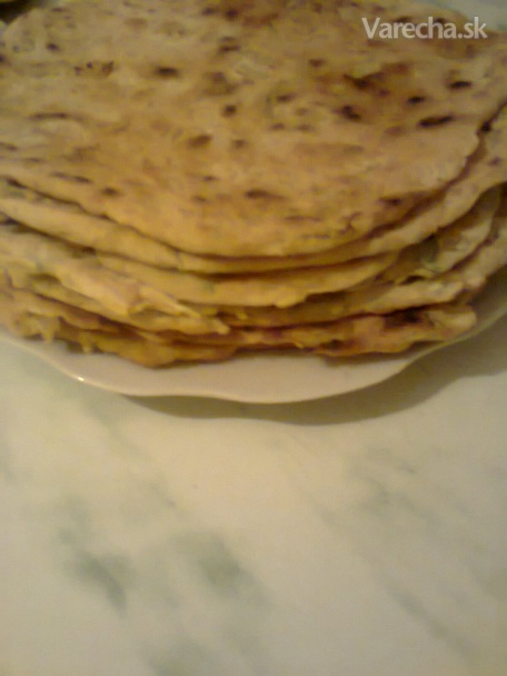 Chobis laham [chlieb maso] chlieb zily
