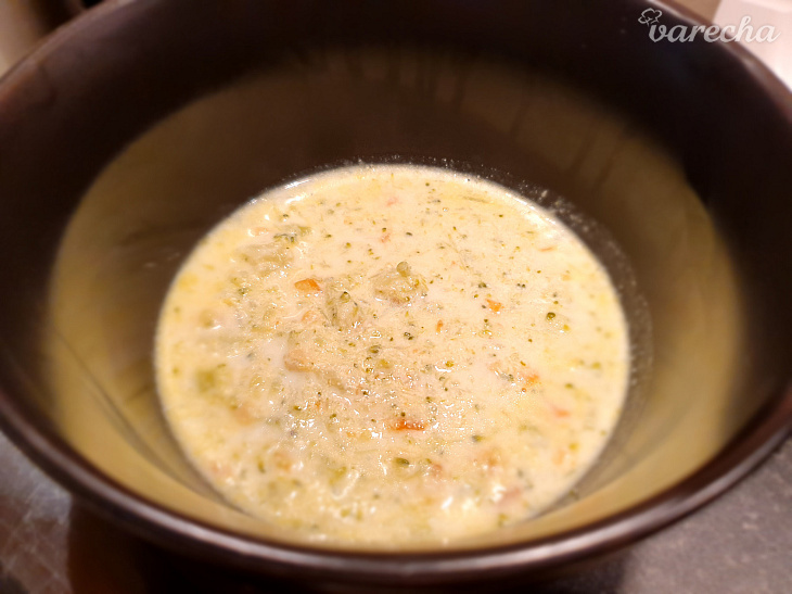 Brokolicová polievka pre deti