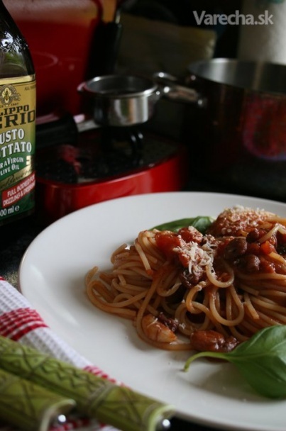 Spaghetti con pomodoro e gamberetti per colpa del Chianti