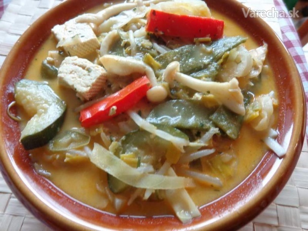 Moje indonézske vegetariánske curry (fotorecept)