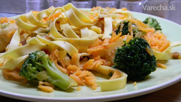 Tagliatelle s brokolicou a karfiolom (fotorecept)