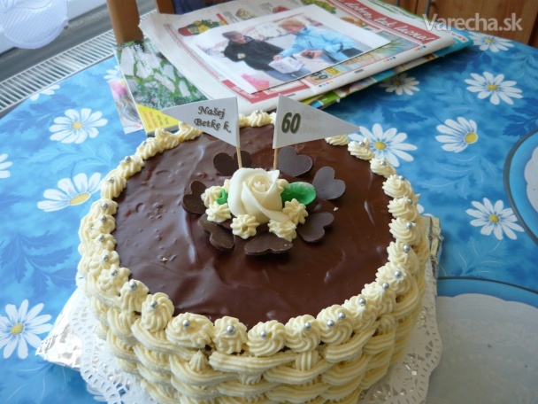 Orechovo-čokoládová torta (fotorecept)