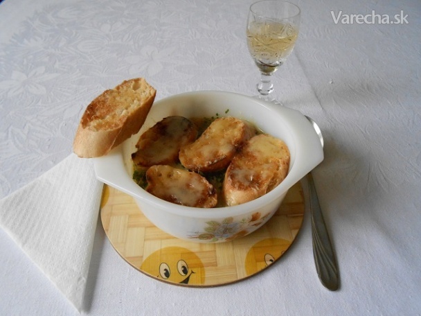 Francúzska cibuľová polievka (fotorecept)