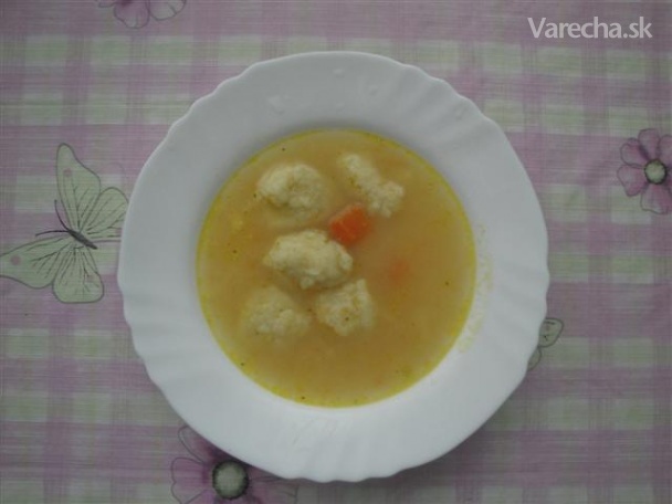 Suppe mit grissnoky,polievka s nokami