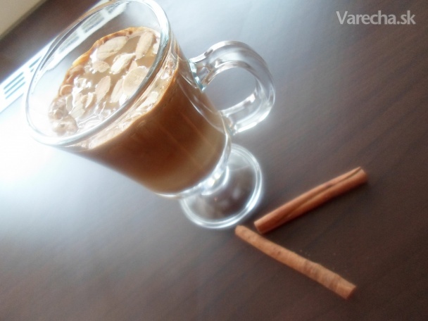 Mandľovo-škoricové Caro latté (fotorecept)