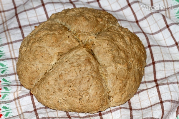 Špaldový sódový chlieb (vegan)
