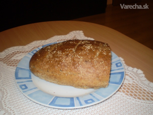 Môj prvý domáci celozrnný chlebík