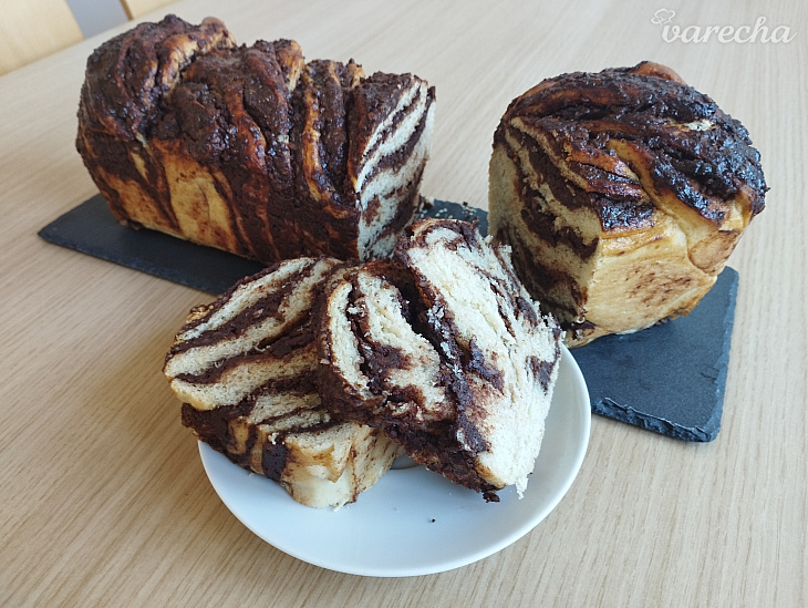 Orechovo-čokoládový pletenec (fotorecept)