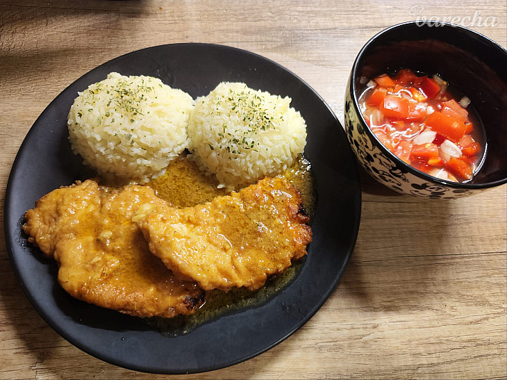 Šťavnaté kuracie rezne v bohatej marináde