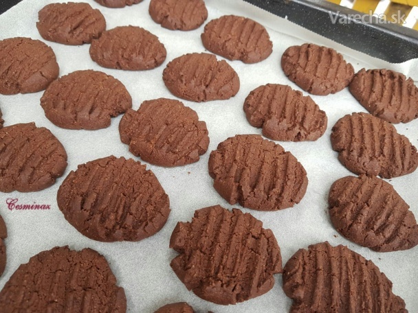 Krehké kakaové sušienky (fotorecept)