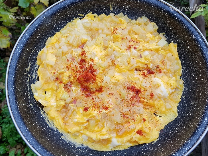 Kalerábová omeleta (fotorecept)