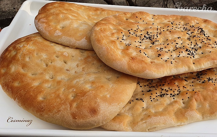 Úžasný dedinský turecký chlieb (Ekmek) (videorecept)