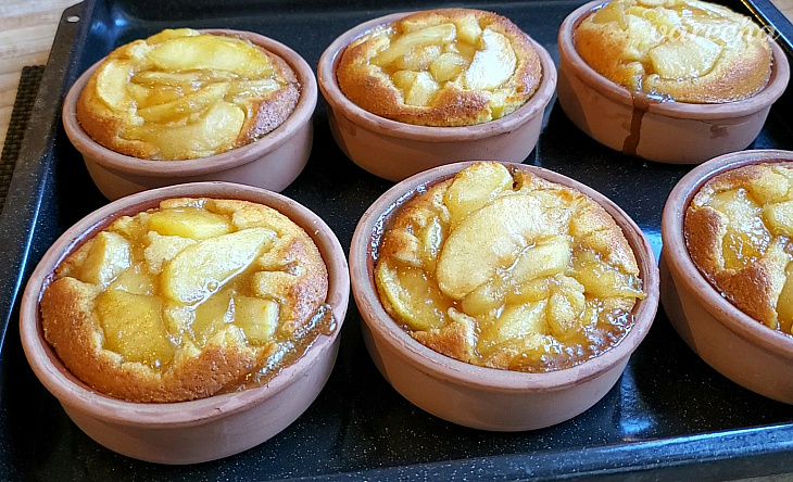 Šťavnatý jablkový koláčik (videorecept)