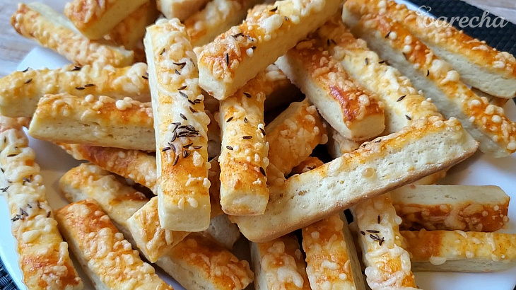Krehké syrové paličky (videorecept)
