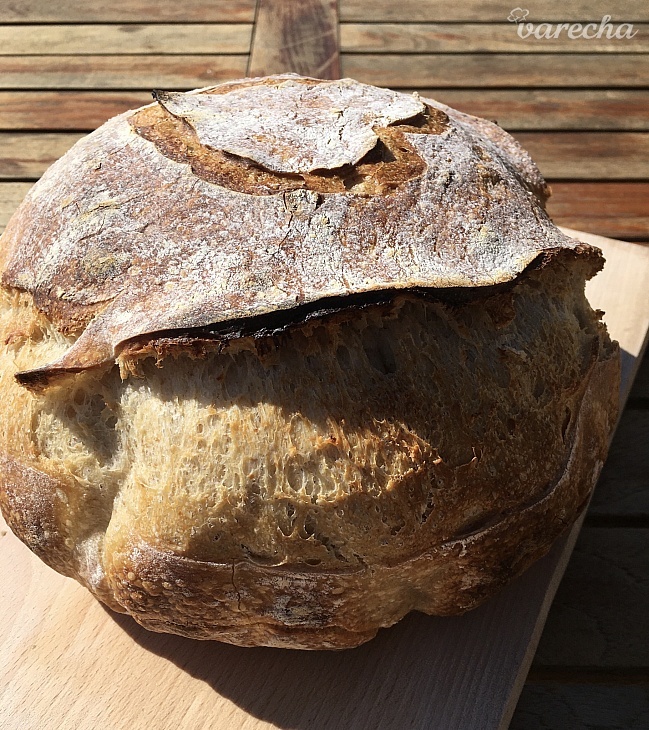 Pšeničný chlieb z kvásku lievito madre (fotorecept)