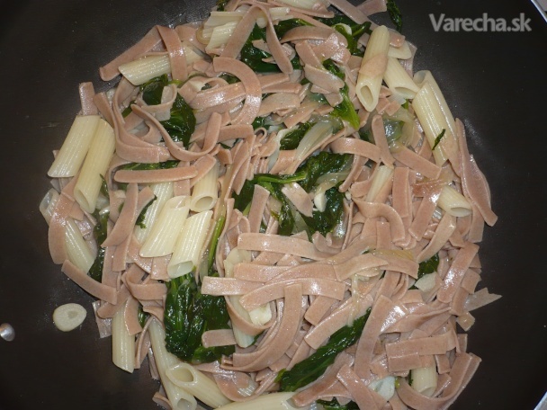 Cestoviny so špenátom (fotorecept)