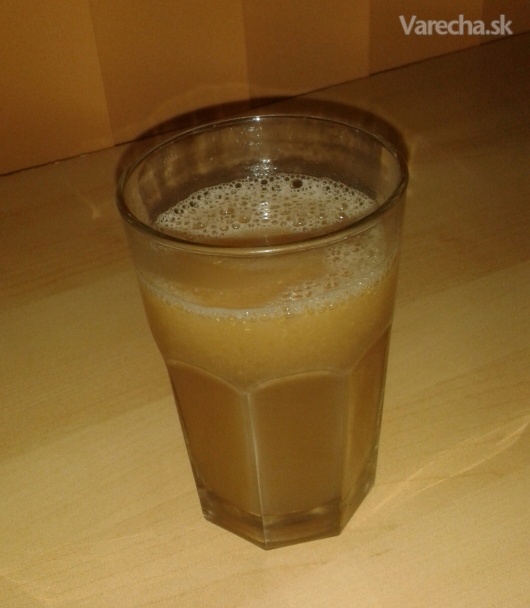 Zázvorovo-jablkový čaj s černicovým džemom (fotorecept)