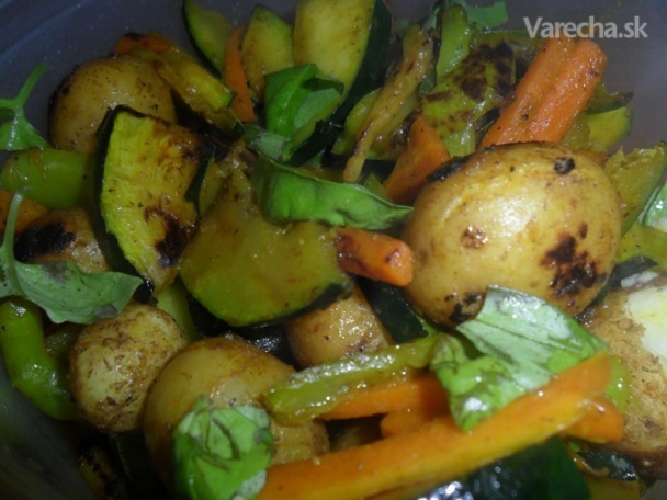 Teplý zeleninový šalát