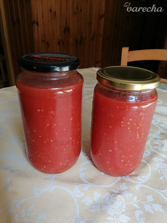 Sterilizovaný základ na paradajkovú polievku