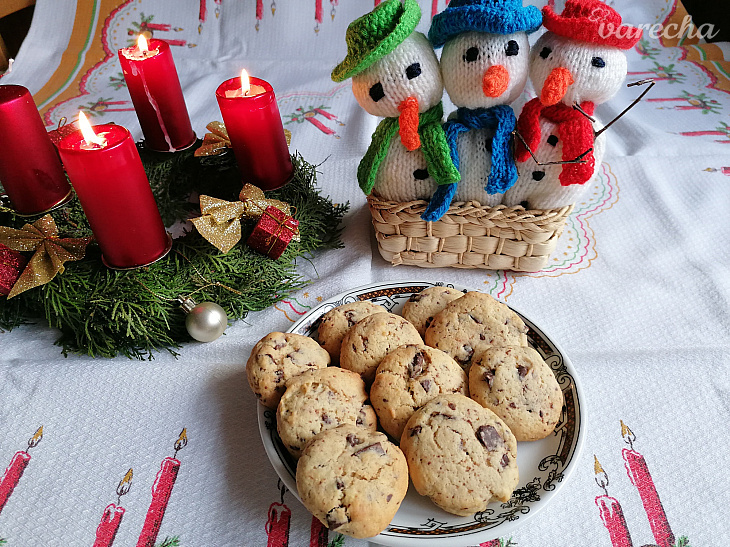 Cookies s kúskami čokolády