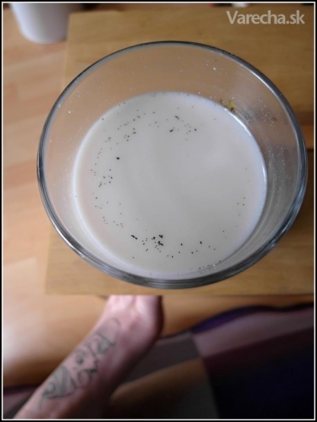 Mléko z lískových oříšků