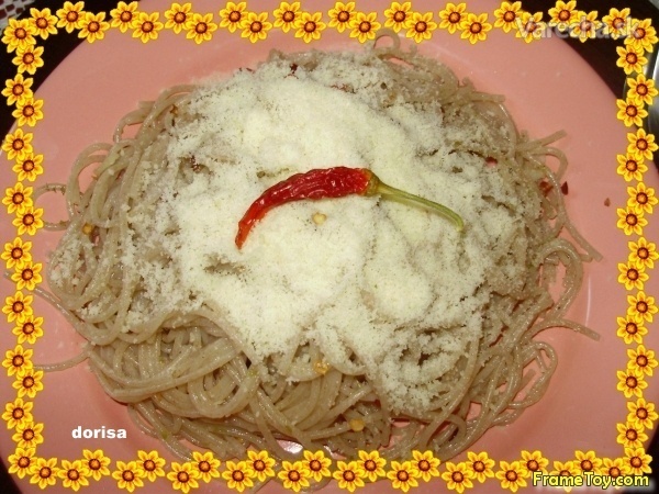 Špagety s cesnakom a parmezánom (fotorecept)