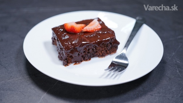 Šťavnatý čokoládový koláč (videorecept)