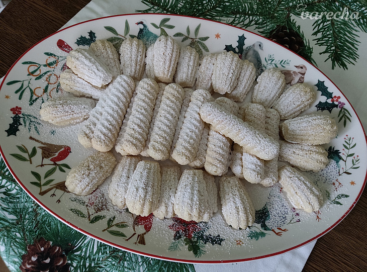Kokosové medvedie labky a tyčinky (fotorecept)