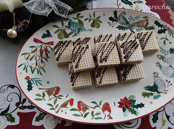 Tortové oblátky plnené sušeným mliekom a čokoládovým krémom (fotorecept)