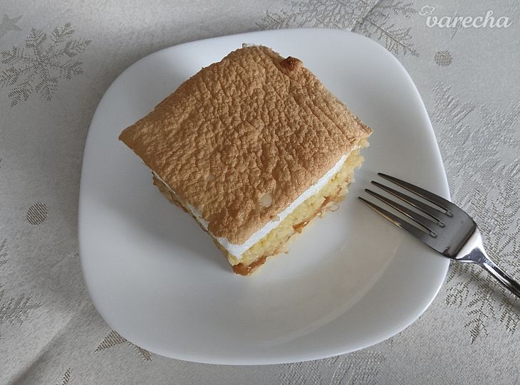 Ryžový nákyp s marhuľami