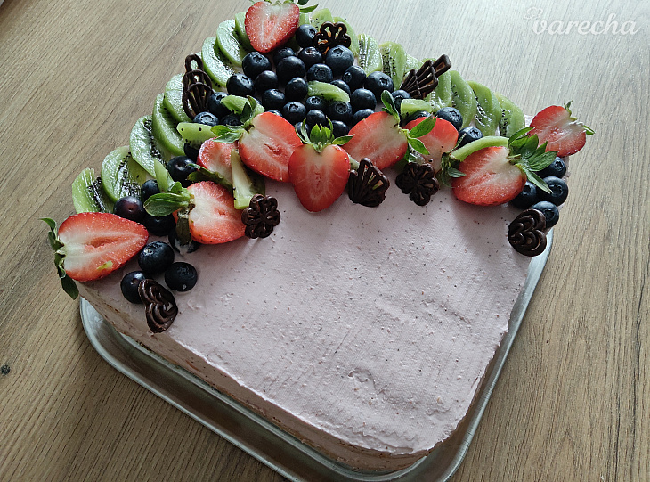 Torta s jahodovou ganache