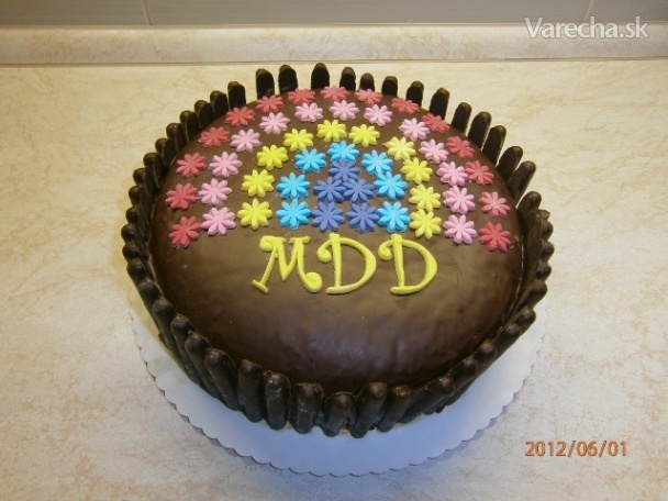 Bezlepková tortička k MDD :-)