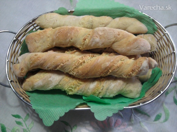 Syrové tyčinky z chlebovej múky (fotorecept)