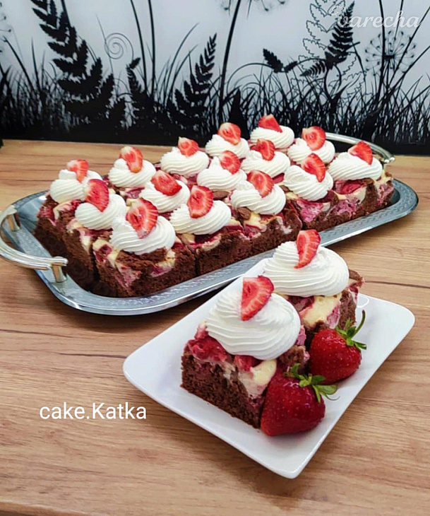 Tvarohový koláč s jahodami (fotorecept)