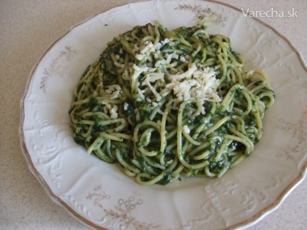 Špenátové špagety (fotorecept)