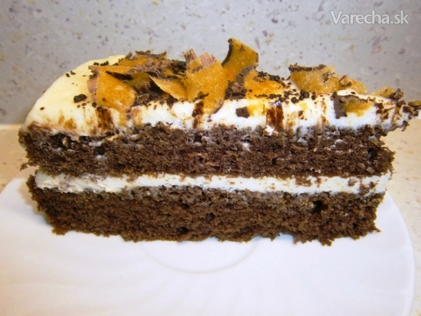 Torta s krémom z bielej čokolády, tvarohu a šľahačky (fotorecept)