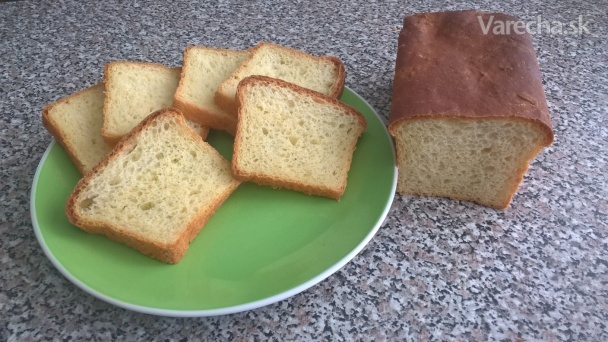 Kváskový toastový chleba (fotorecept)